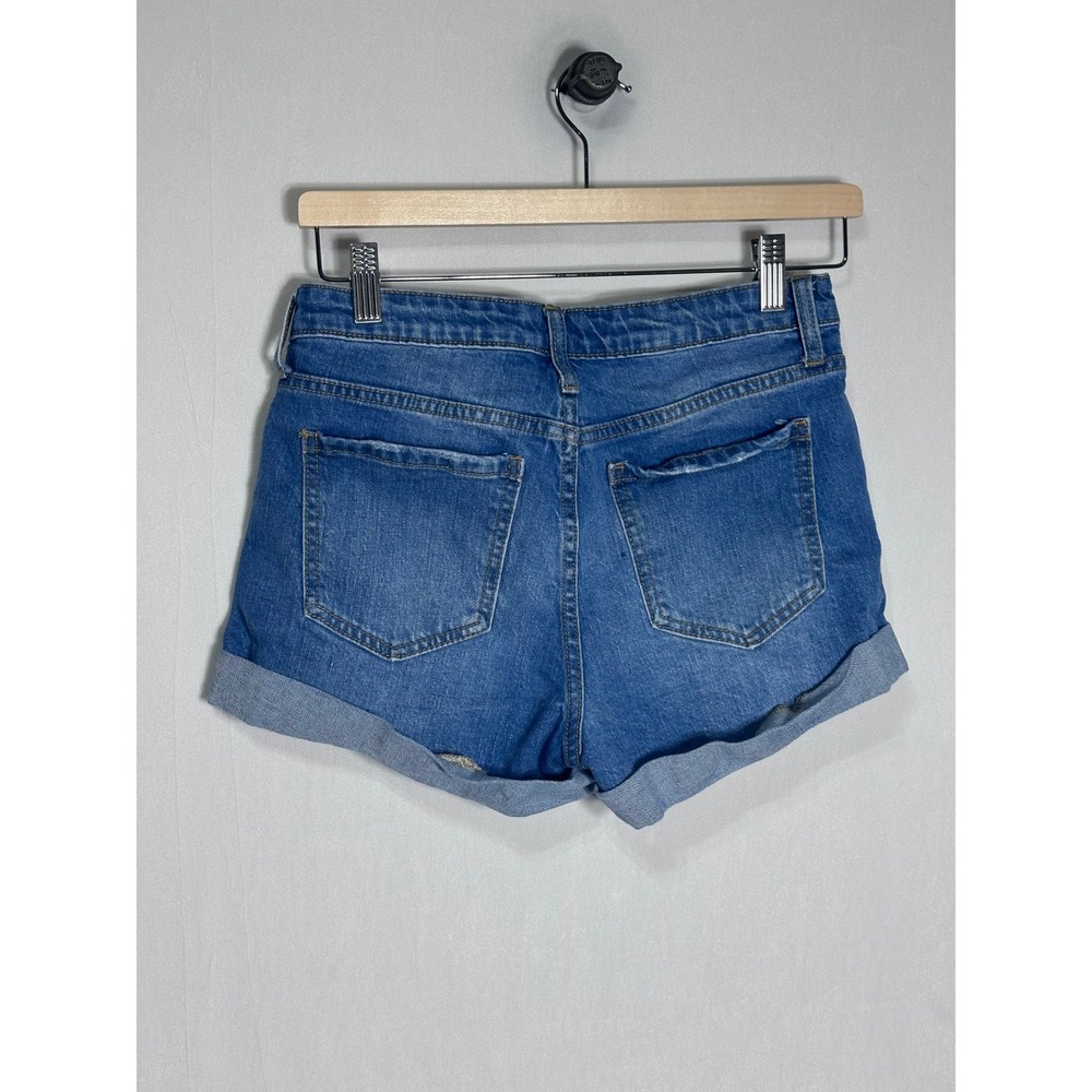 BP. Womens Medium Wash Cuffed Denim Shorts Blue Size 28 BP464915MI - Picture 2 of 5